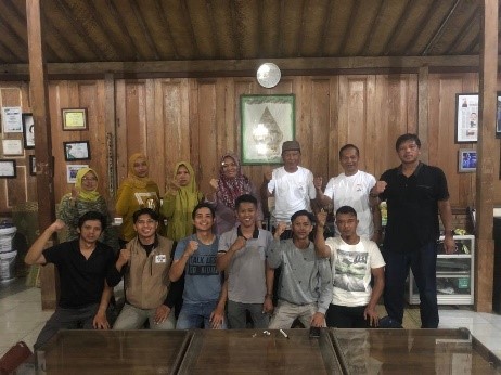 Penguatan Konsep Kemandirian Pangan Petani melalui Kunjungan ke Joglo Tani Indonesia 